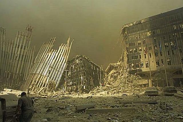 O 11 de Setembro NÃO foi um atentado terrorista !